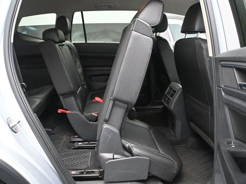 Used 2018 Volkswagen Atlas SE AWD/4WD image 22