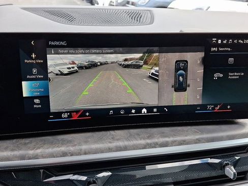 New 2026 BMW X5 xDrive50e w/ Climate Comfort Package image 17