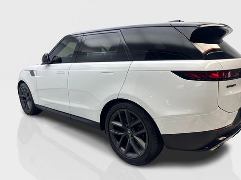 Used 2024 Land Rover Range Rover Sport SE AWD/4WD image 14