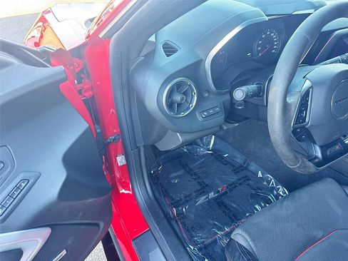 Used 2019 Chevrolet Camaro ZL1 w/ LPO, ZL1 Protection Package image 10