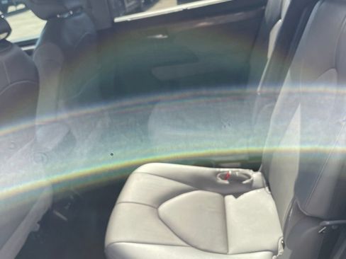Used 2026 Toyota Highlander Limited AWD/4WD image 13