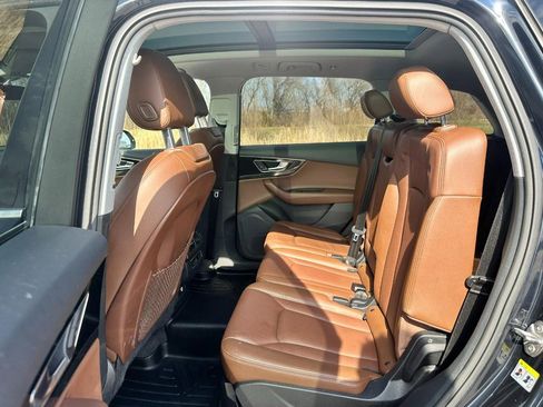 Used 2018 Audi Q7 3.0T Premium image 10