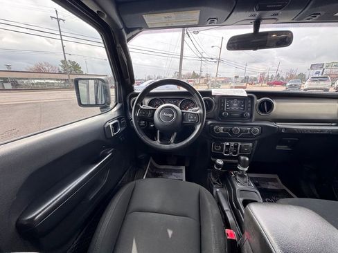 Used 2019 Jeep Wrangler Unlimited Sport S image 26