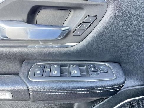 Used 2024 RAM 1500 Laramie image 11