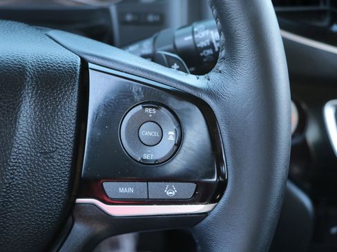 Used 2022 Honda Pilot Touring image 19