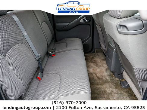 Used 2014 Nissan Frontier SV w/ SV Value Truck Package image 17