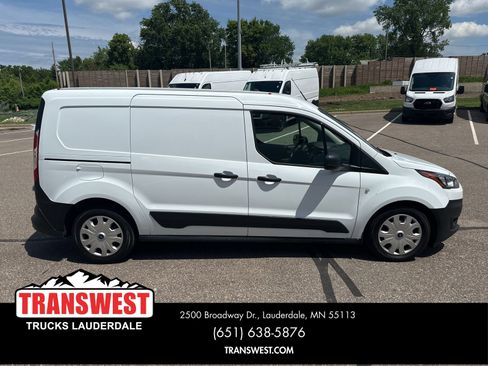 Used 2022 Ford Transit Connect XL FWD image 5