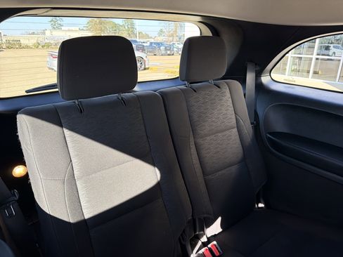 Used 2022 Dodge Durango SXT image 9