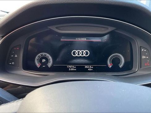 Certified 2023 Audi Q7 2.0T Premium w/ Convenience Package image 20