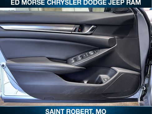 Used 2019 Honda Accord Sport image 30