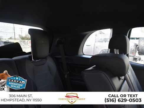 Used 2022 Mercedes-Benz GLB 35 AMG 4MATIC image 32