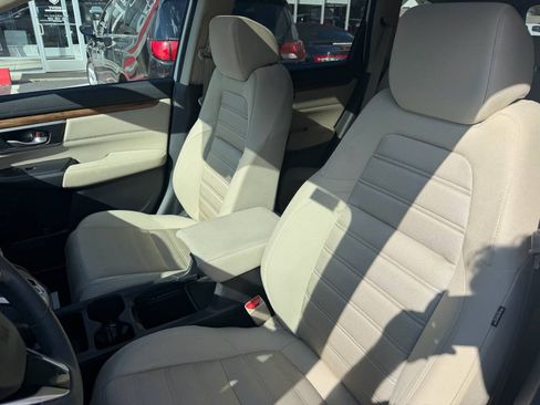 Used 2018 Honda CR-V EX image 9
