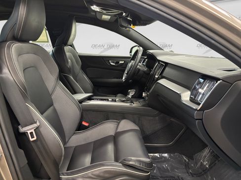 Used 2019 Volvo S60 T6 R-Design AWD/4WD image 18