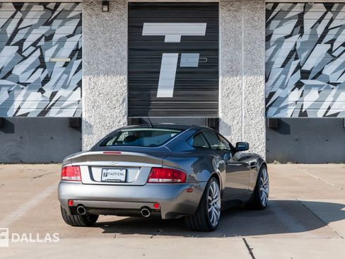 Used 2005 Aston Martin Vanquish S image 15
