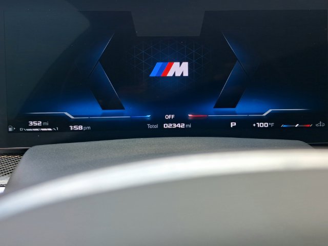 Used 2027 BMW X6 M60i w/ Executive Package AWD/4WD image 18