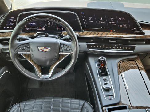 Used 2023 Cadillac Escalade ESV Sport Platinum w/ LPO, ONYX Package AWD/4WD image 25