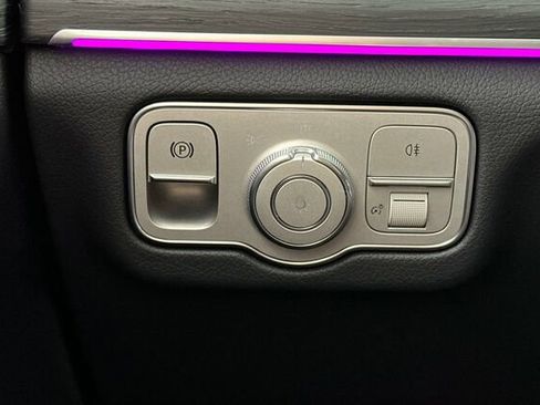 Certified 2026 Mercedes-Benz GLE 350 4MATIC image 31