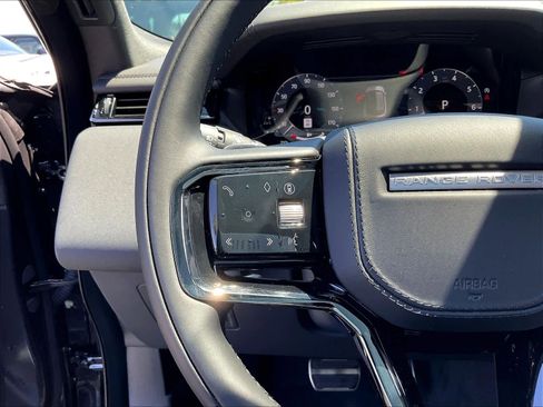 New 2026 Land Rover Range Rover Velar Dynamic SE image 14
