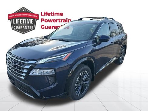 New 2026 Nissan Rogue Platinum image 3