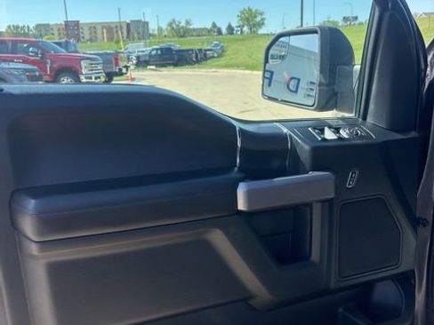 Used 2019 Ford F150 XLT w/ Equipment Group 302A Luxury AWD/4WD image 19