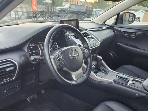 Used 2018 Lexus NX 300h AWD image 12
