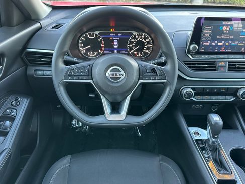 Used 2020 Nissan Altima 2.5 S image 16