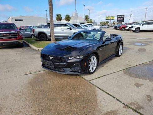 Used 2024 Ford Mustang GT Premium image 8