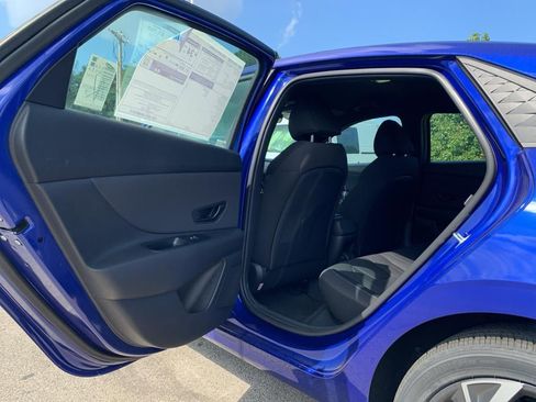 New 2025 Hyundai Elantra Sport image 59