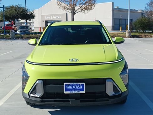Used 2024 Hyundai Kona SEL image 10