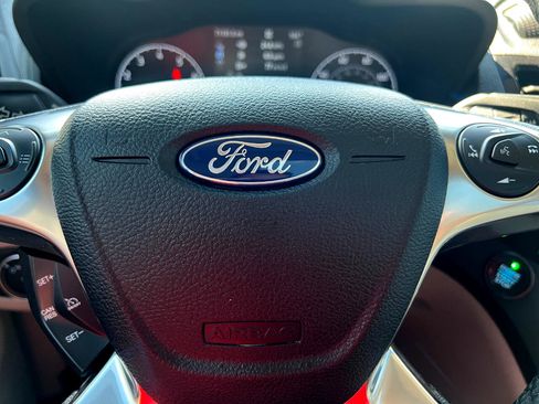 Used 2019 Ford Transit Connect Titanium w/ Titanium Premium Package image 33