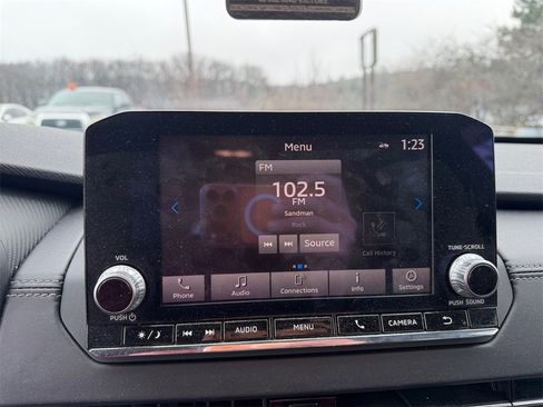 Used 2022 Mitsubishi Outlander ES image 18