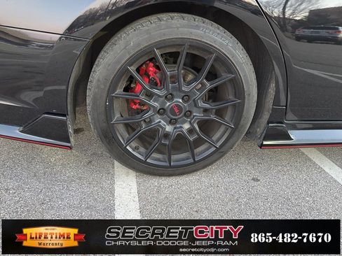 Used 2021 Toyota Avalon TRD image 16