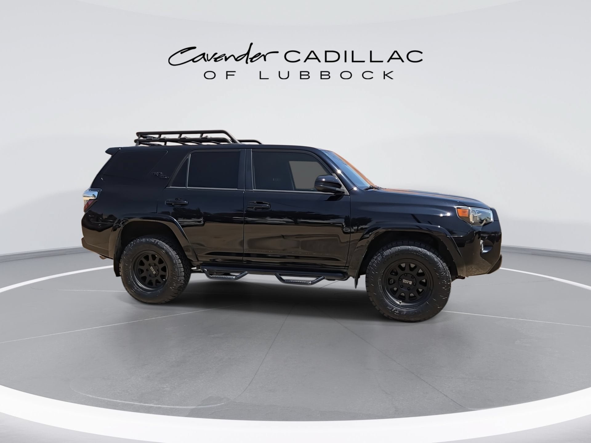 Used 2020 Toyota 4Runner TRD Off-Road AWD/4WD image 9