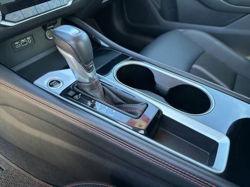 Used 2025 Nissan Altima 2.5 SR image 18