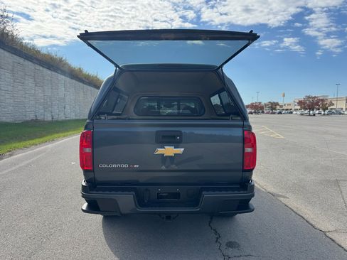Used 2017 Chevrolet Colorado Z71 image 41