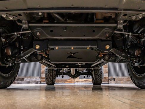 Used 2025 GMC Sierra 2500 AT4 w/ AT4 Premium Plus Package image 15