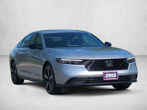 Certified 2023 Honda Accord Sport image 3