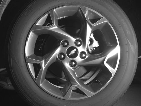 Used 2025 Chevrolet Trax LT FWD image 14