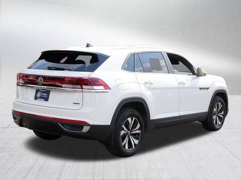 Certified 2024 Volkswagen Atlas Cross Sport SE AWD/4WD image 7
