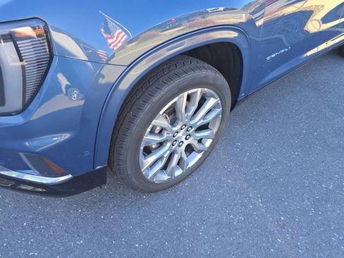 New 2026 GMC Acadia Denali w/ Super Cruise Package AWD/4WD image 10