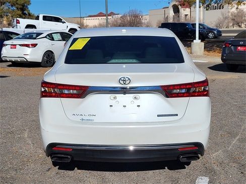 Used 2016 Toyota Avalon XLE image 5