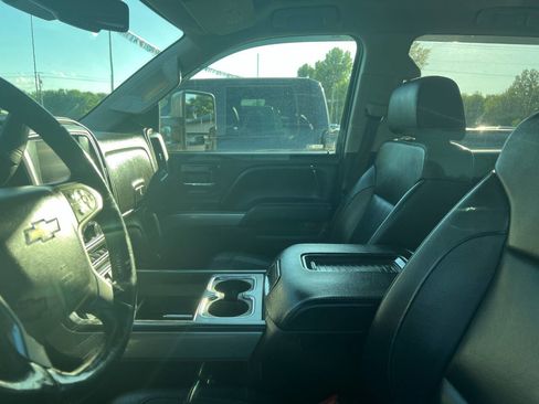 Used 2018 Chevrolet Silverado 2500 LTZ w/ Duramax Plus Package AWD/4WD image 10