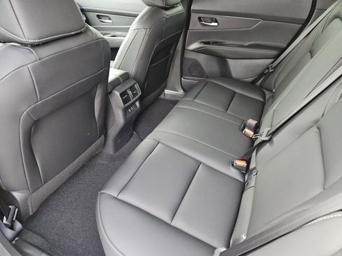 New 2025 Nissan Murano SV image 9