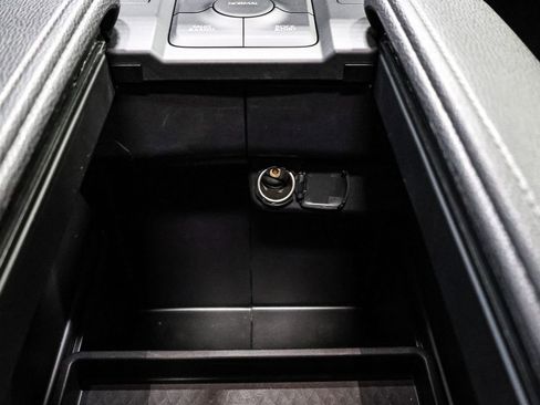 Used 2024 Toyota Grand Highlander Limited image 25