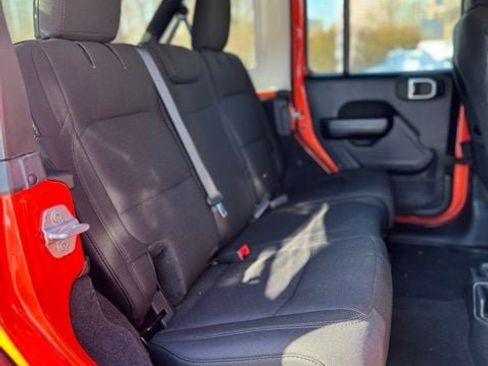 Used 2019 Jeep Wrangler Unlimited Sport S image 26