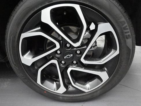 Used 2025 Chevrolet Trax RS w/ Driver Confidence Package FWD image 10