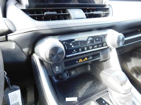 Used 2023 Toyota RAV4 LE image 26