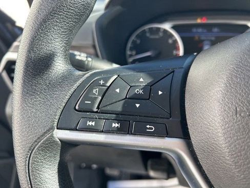 Used 2024 Nissan Altima 2.5 SV image 16