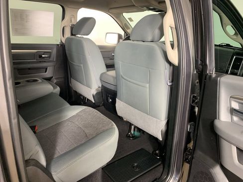 Used 2018 RAM 1500 Big Horn image 37