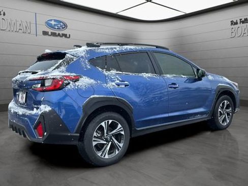 Certified 2025 Subaru Crosstrek 2.0i Premium image 5